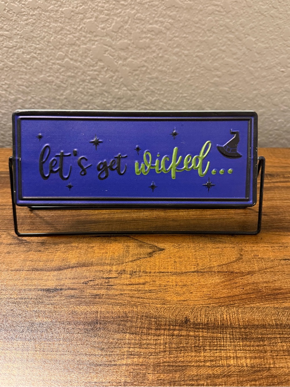 “Let’s Get Wicked” & “Pick Your Poison” Metal Reversible Halloween Sign